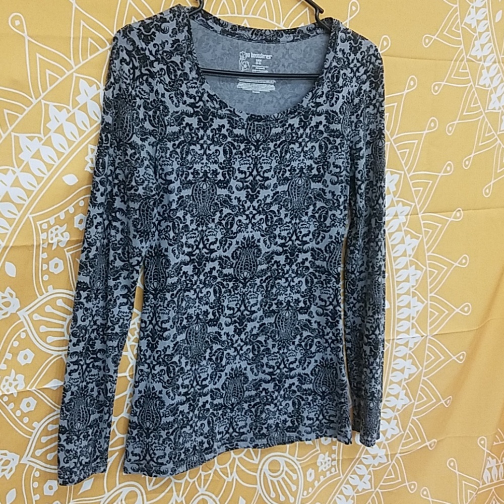 Long sleeve fitted tee